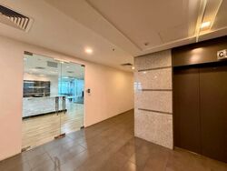 One Raffles Place (D1), Office #498298901